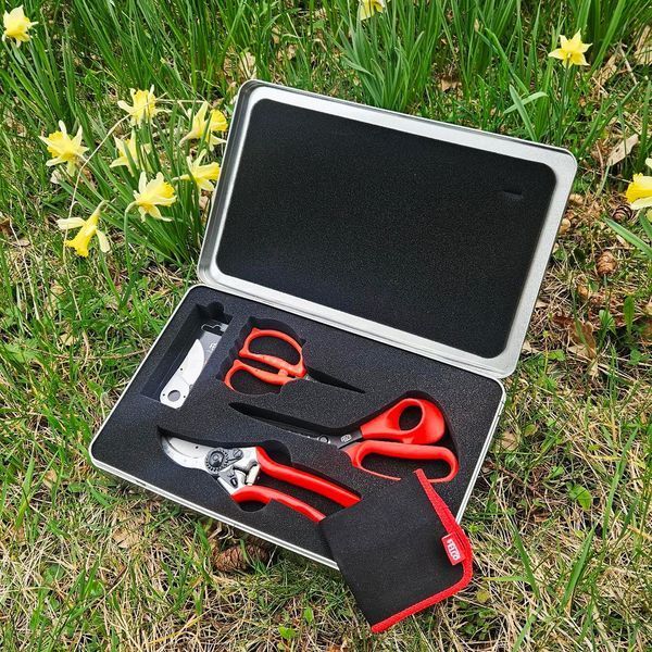 Набор для флористов Felco 933-1 секатор Felco 2 + лезвие + ножницы Felco 455 + ножницы Felco 420 Precision в кейсе / Фелко 933-1 1210010049003 фото