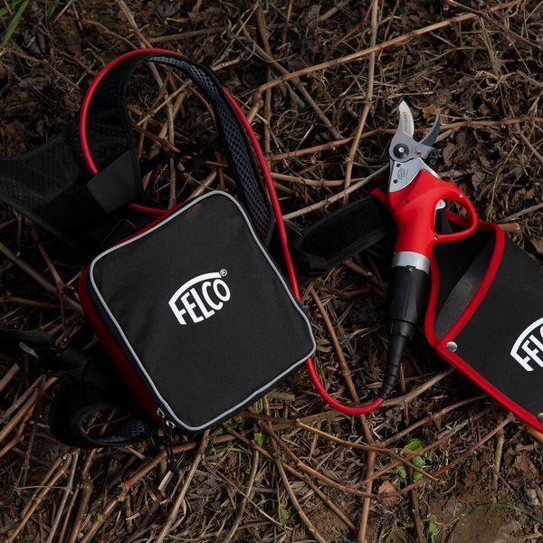 Електросекатор Felcotronic Felco 802+ (з рюкзаком та батареєю) 121001004949 фото