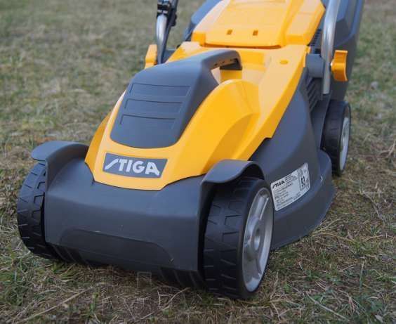 Газонокосарка електрична STIGA Collector 34 E, 1000 Вт Collector34E фото